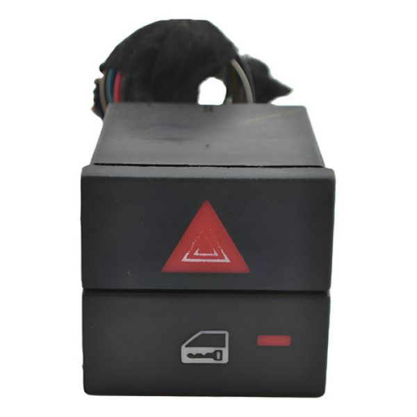 Botão Pisca Alerta Painel Gm Vectra 2006 A 2011 Original Preto
