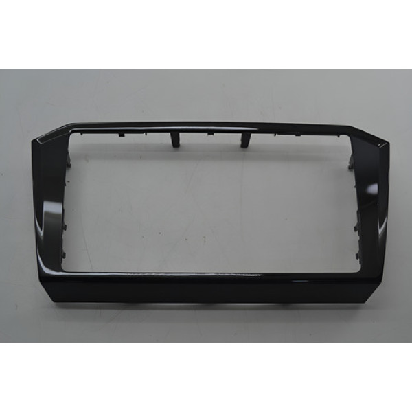 Moldura Radio Som Multimidia Painel Vw Passat 2019 Original Preto
