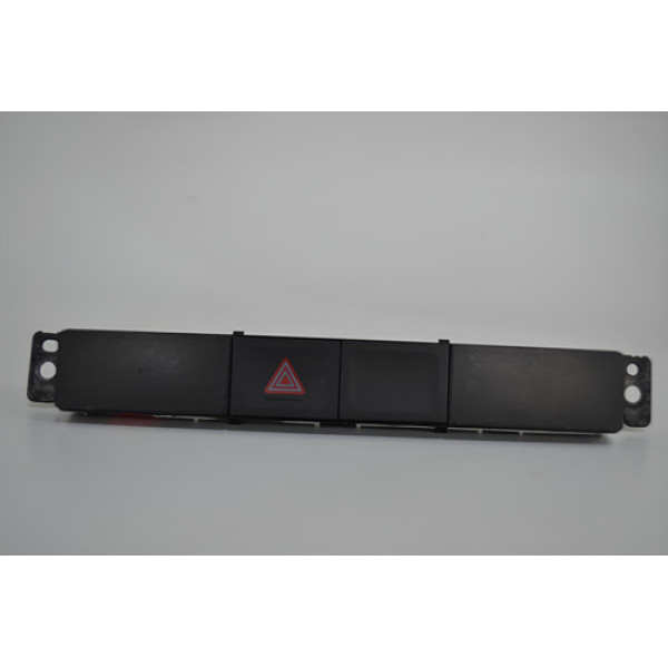 Botão Pisca Alerta Painel Mitsubishi Outlander 2017 Original Preto