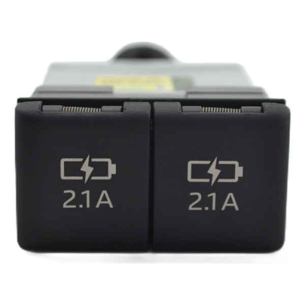 Entrada Dupla Conector Usb Toyota Yaris Xs 2023 Original