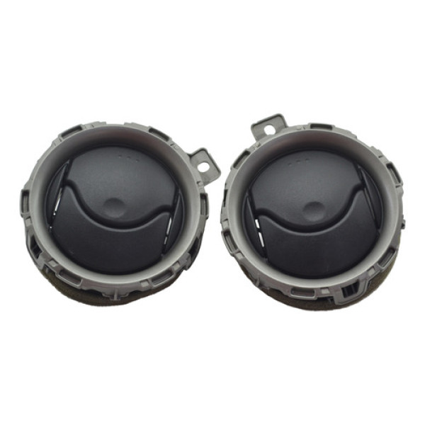 Par Difusor Lateral Painel Nissan March 2017 Original