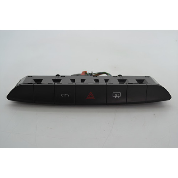 Botão Pisca Alerta Desembaçador Painel Fiat Uno 2017 Origina - Preto