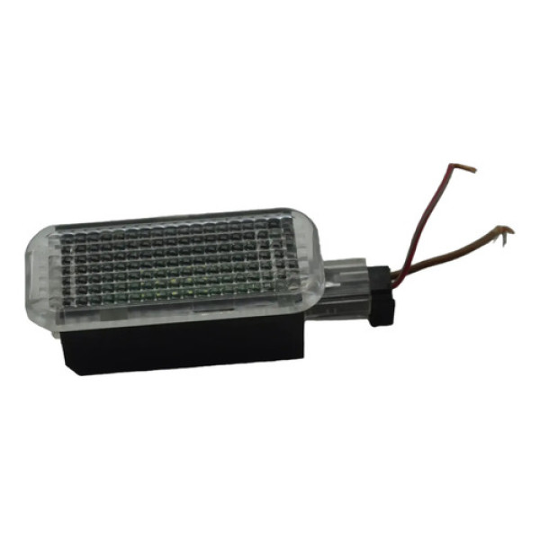Luz Cortesia Banco Dianteiro Audi A4 2016 A 2024 Original