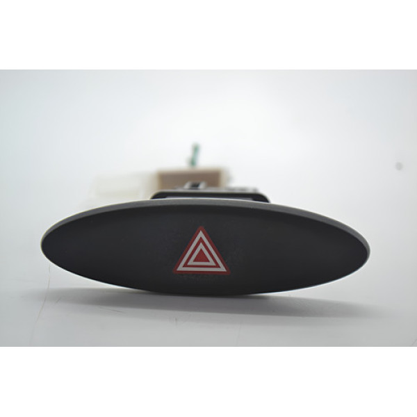 Botão Pisca Alerta Painel Toyota Etios 2019 2020 Original Preto