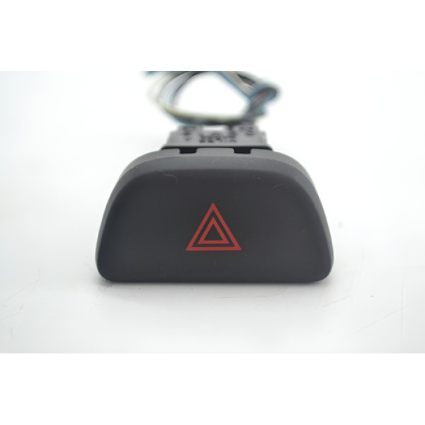 Botão Interruptor Pisca Alerta Painel Nissan Versa Original Preto Botão Interruptor Pisca Alerta Painel Nissan Versa Original Preto