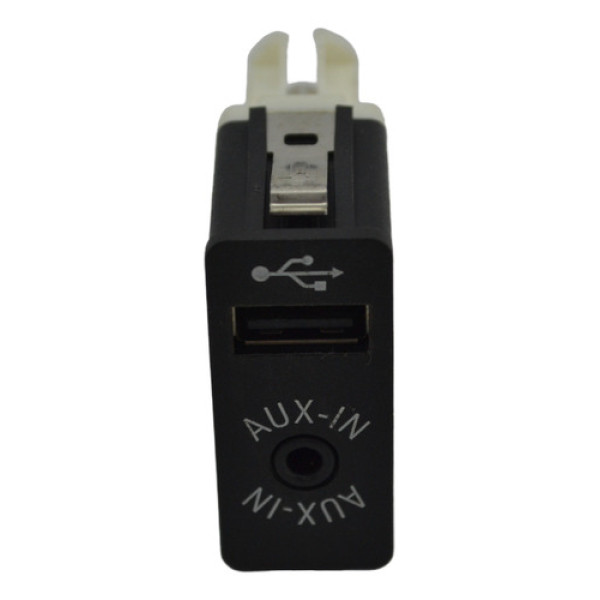 Entrada Conector Usb Auxiliar Console Bmw X5 2014 Original