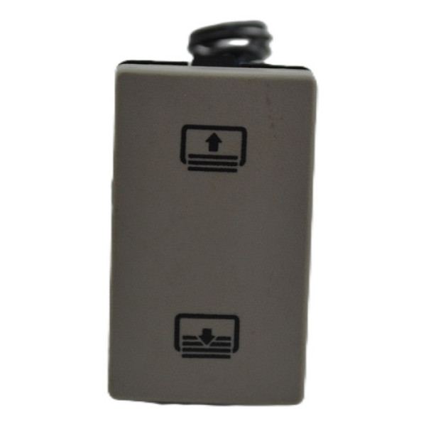 Botão Sombreira Teto Solar Gm Tracker 2014 A 2016 Original