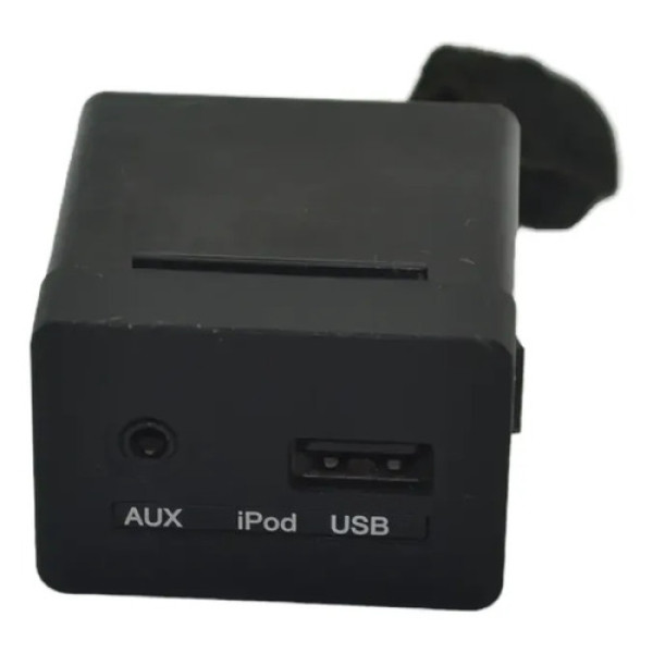 Entrada Conector Usb Auxiliar Console Tucson 2009 Original