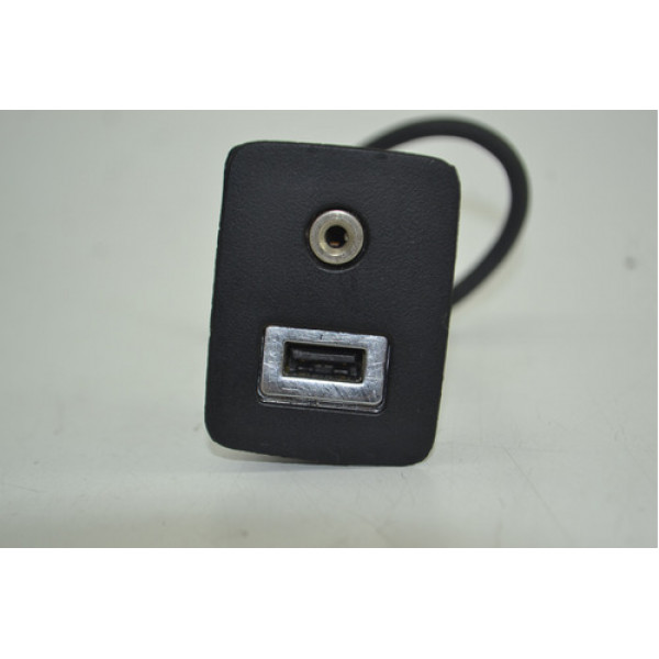 Moldura Entrada Usb Auxiliar Ford Ecosport 2013 Original