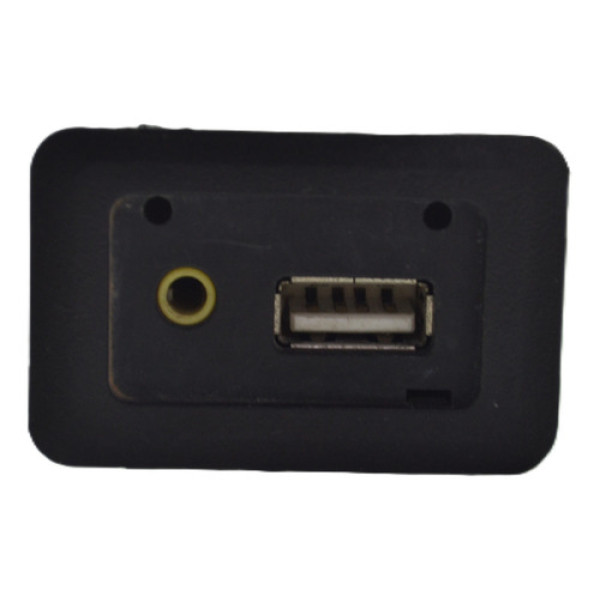 Entrada Conector Usb Auxiliar Mitsubishi L200 2014 Original