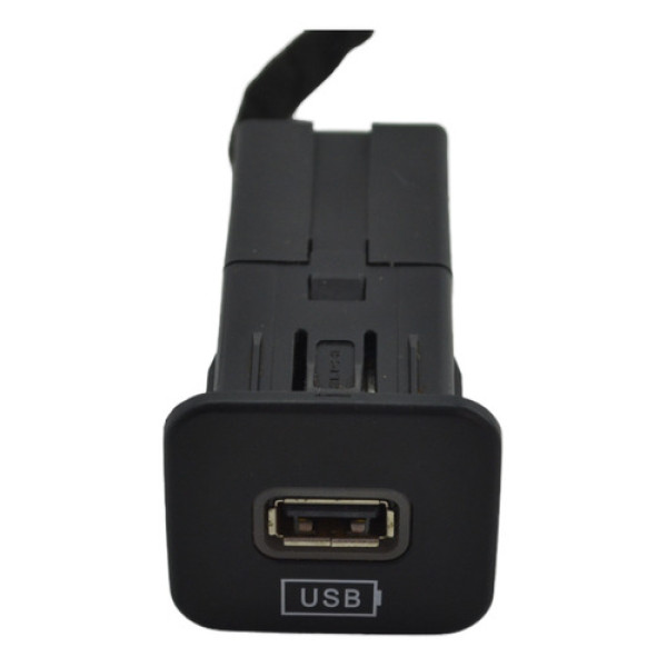 Entrada Conector Usb Console Central Fiat Toro 2022 Original