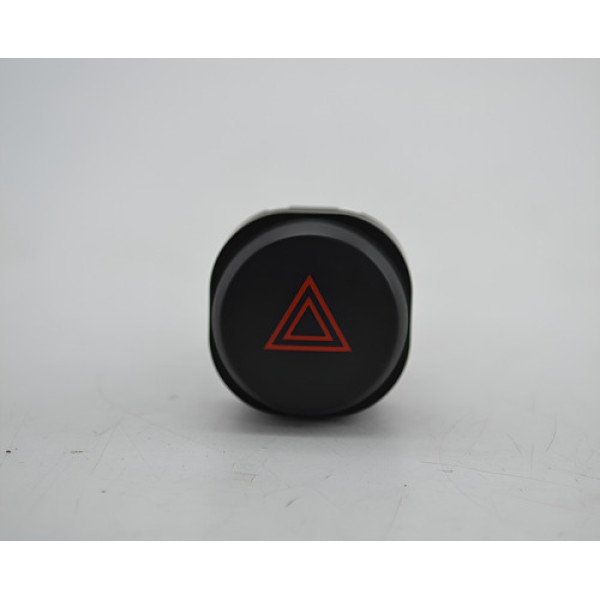 Botão Pisca Alerta Painel Nissan Frontier 2009 2010 Original Preto Botão Pisca Alerta Painel Nissan Frontier 2009 2010 Original Preto