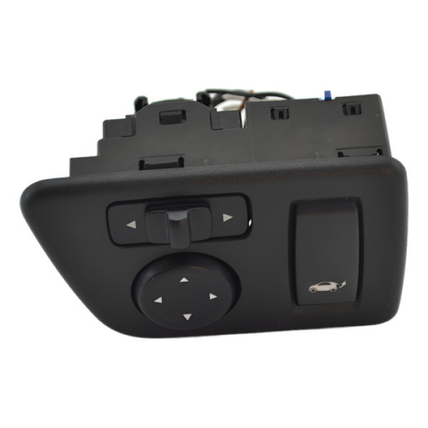 Moldura Botão Regulagem Retrovisor Porta Mala Kwid 2019 Orig