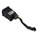 Entrada Conector Auxiliar Usb Console Fiat Argo 2018 Origina