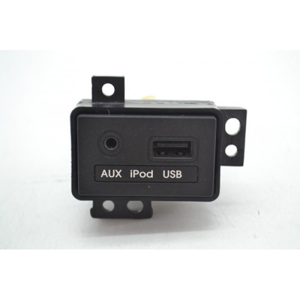 Conector Entrada Usb Auxiliar Hyundai Hb20 2015 Original