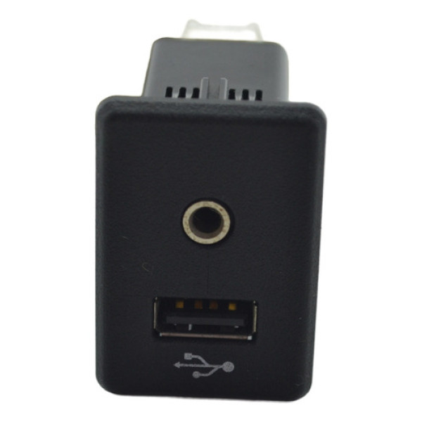 Botão Usb Auxiliar Nissan March 2017 Original
