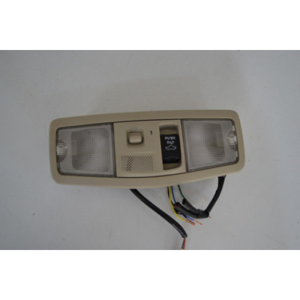 Luz Cortesia Interna Com Teto Solar Mitsubishi Outlander