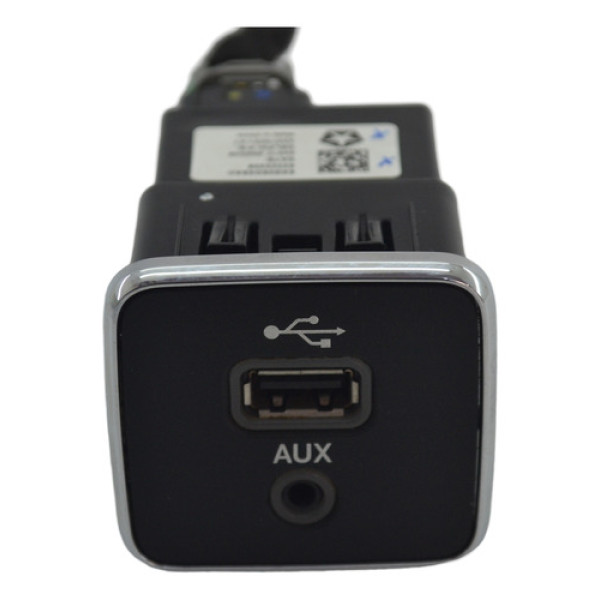 Entrada Conector Auxiliar Usb Console Fiat Argo 2018 Origina