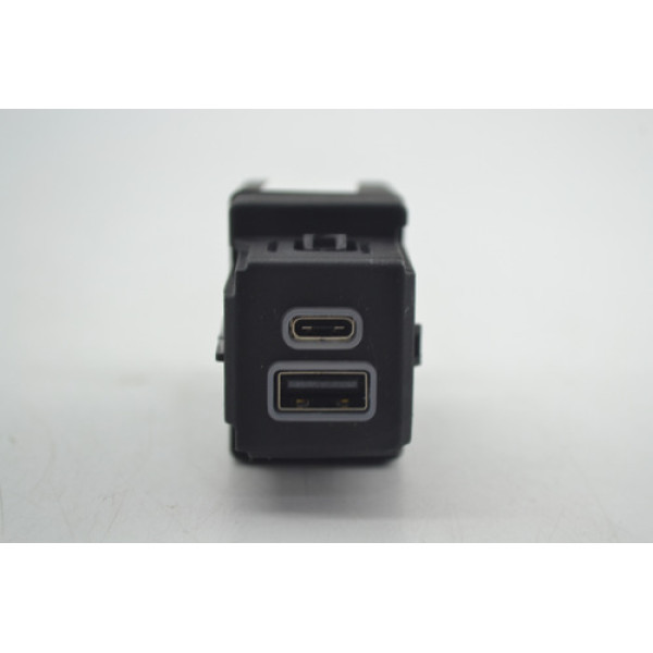 Entrada Usb Tipo C Console Jeep Compass 2023 Original