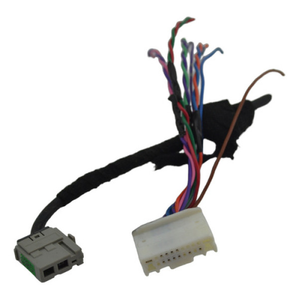 Par Plug Conector Chicote Radio Nissan Livina 2012 Original