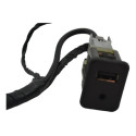 Entrada Conector Usb Console Gm Sonic 2017 Original Preto