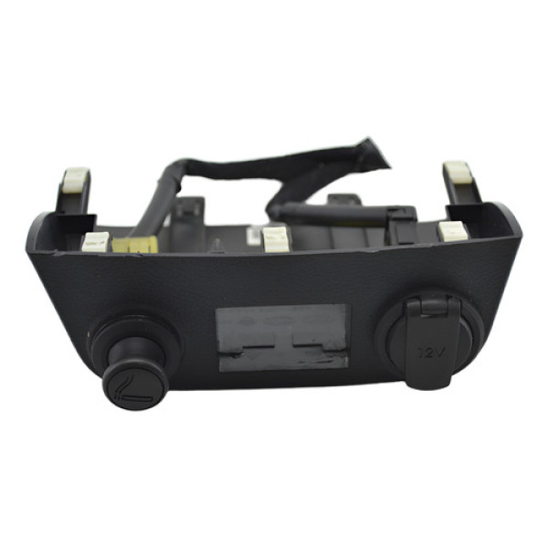Moldura Tomada 12v Acendedor Veloster 2013 Original Preto