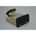 Entrada Dupla Usb Auxiliar Subaru Xv 2017 Original