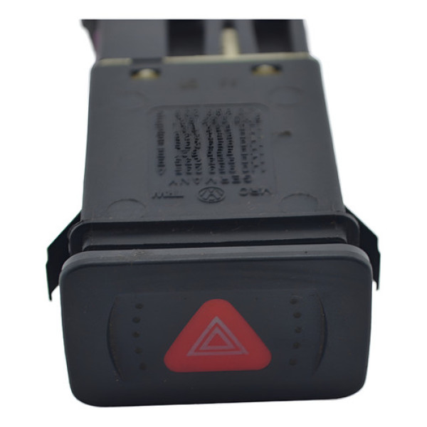 Botão Pisca Alerta Painel Vw Golf 2000 Bora Original - Preto