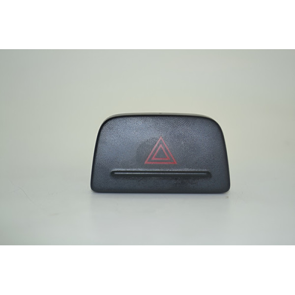 Botão Pisca Alerta Painel Volkswagen Voyage Original - Preto