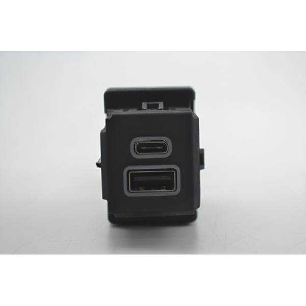 Entrada Usb Tipo C Console Jeep Compass 2023 Origina Entrada Usb Tipo C Console Jeep Compass 2023 Origina