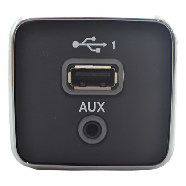 Entrada Usb Auxiliar Console Fiat Mobi 2023 Original