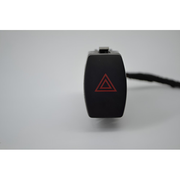 Botão Interruptor Pisca Alerta Bmw X1 2017 2018 Com Chicote Preto Botão Interruptor Pisca Alerta Bmw X1 2017 2018 Com Chicote Preto