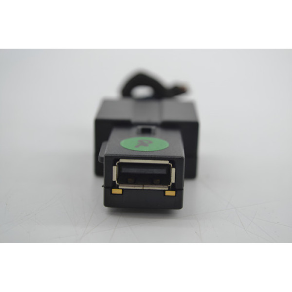 Entrada Usb Console Volkswagen Tiguan 2020 Original