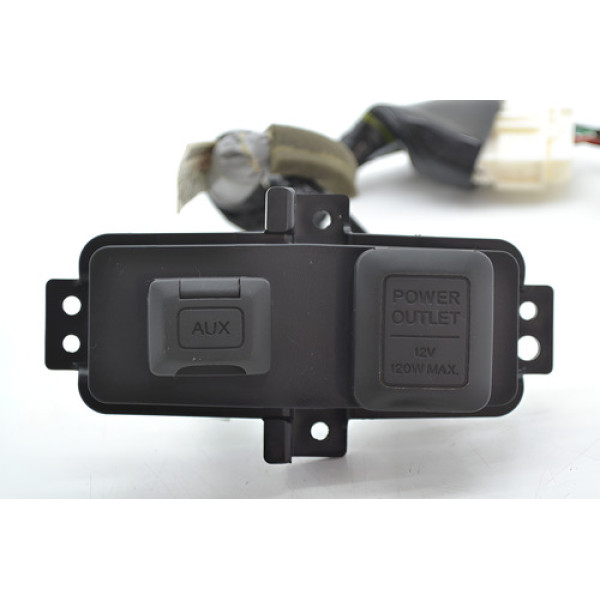 Moldura Entrada Tomada Energia Auxiliar Crv 2008 Original Preto