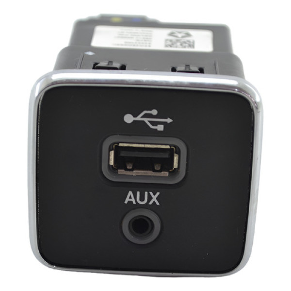 Entrada Conector Usb Auxiliar Jeep Compass 2018 Original Preto