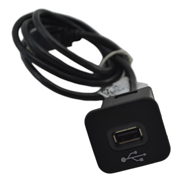 Entrada Conector Usb Com Chicote Cherokee 2015 Original Entrada Conector Usb Com Chicote Cherokee 2015 Original