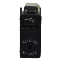 Entrada Conector Usb Auxiliar Console 320ia 2016 Original Preto