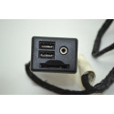 Entrada Usb Auxiliar Chevrolet Corvette 2014 2015 Original