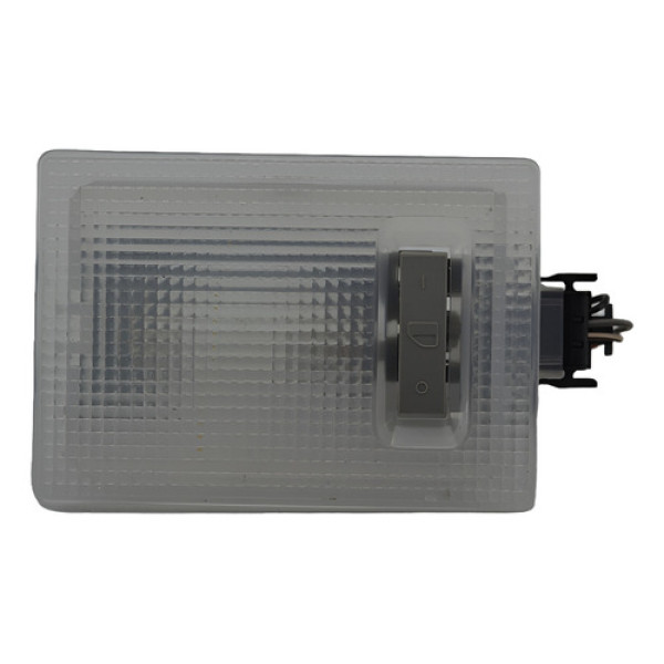 Luz Interna Cortesia Teto Chevrolet Tracker 2019 Original