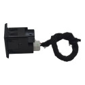 Entrada Conector Usb Auxiliar Nissan Kicks 2020 Original Preto