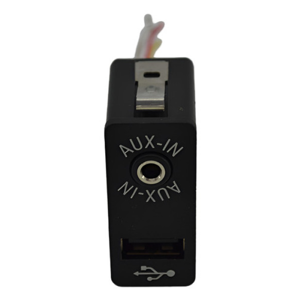 Entrada Conector Usb Auxiliar Bmw X3 Xdrive 2014 Original Preto