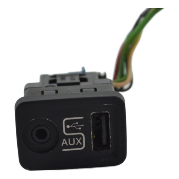 Entrada Usb Auxiliar Console Grand Siena 2016 Palio Original