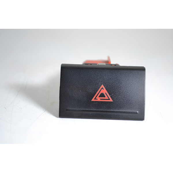 Botão Pisca Alerta Painel Volkswagen Amarok 2014 Original Preto