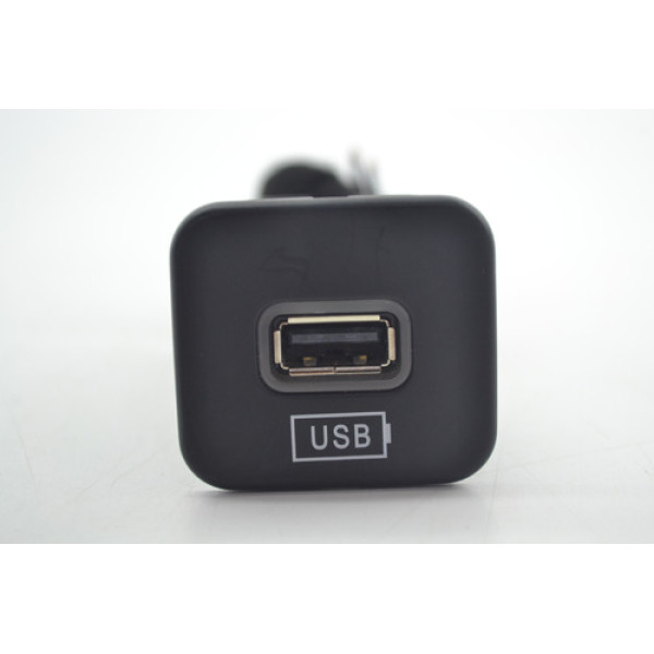 Entrada Usb Console Fiat Toro Endurance 2023 Original