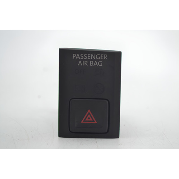 Botão Pisca Alerta Painel Volkswagen Tiguan 2020 Original - Preto Botão Pisca Alerta Painel Volkswagen Tiguan 2020 Original - Preto