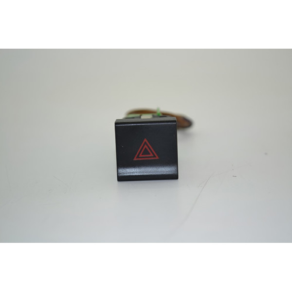 Botão Pisca Alerta Painel Volkswagen Fox 2019 Original - Original Botão Pisca Alerta Painel Volkswagen Fox 2019 Original - Original