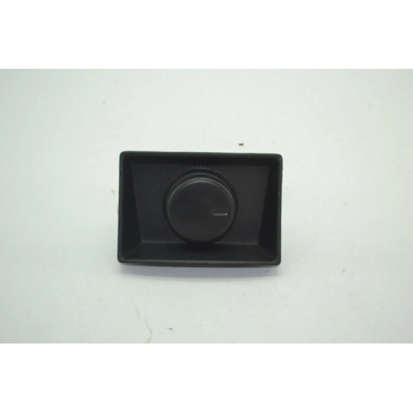 Moldura Tomada 12v Console Gm Cruze 2013 Original Preto