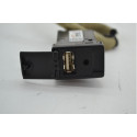 Entrada Conector Usb Toyota Yaris 2021 22 2023 Original