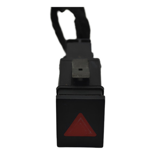 Botão Pisca Alerta Painel Volkswagen Polo 2008 Original - Preto Botão Pisca Alerta Painel Volkswagen Polo 2008 Original - Preto