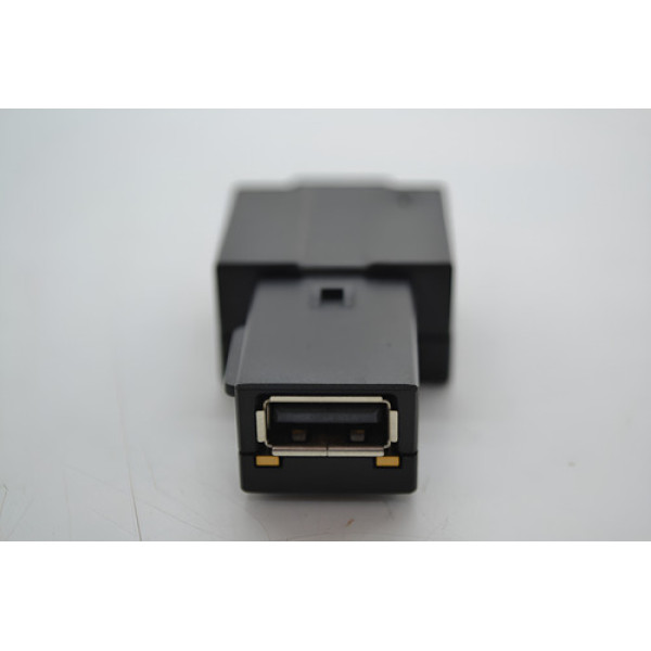 Entrada Usb Console Volkswagen Virtus 2020 Original